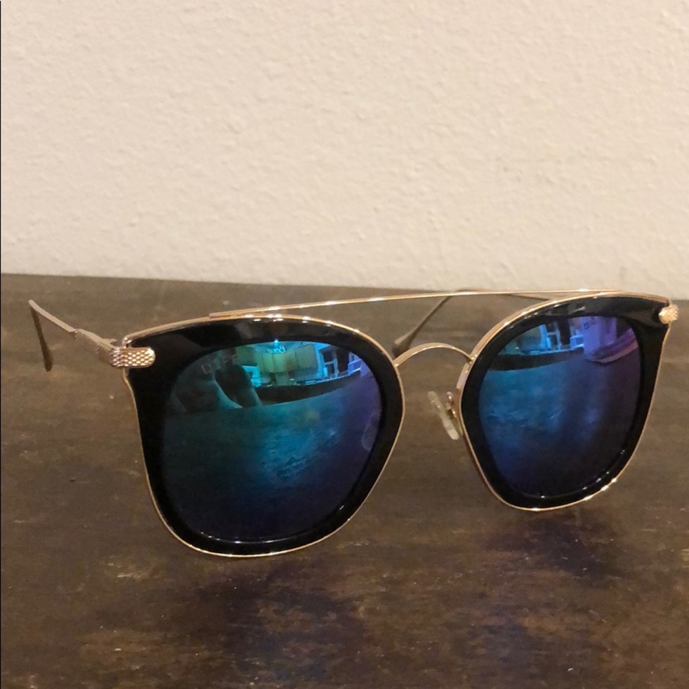 Diff Sunglasses - Picture 2 of 6